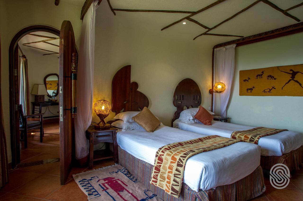 Serengeti Serena Safari Lodge Exterior photo