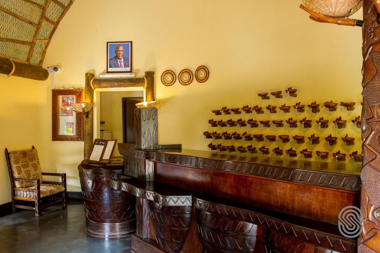 Serengeti Serena Safari Lodge Exterior photo