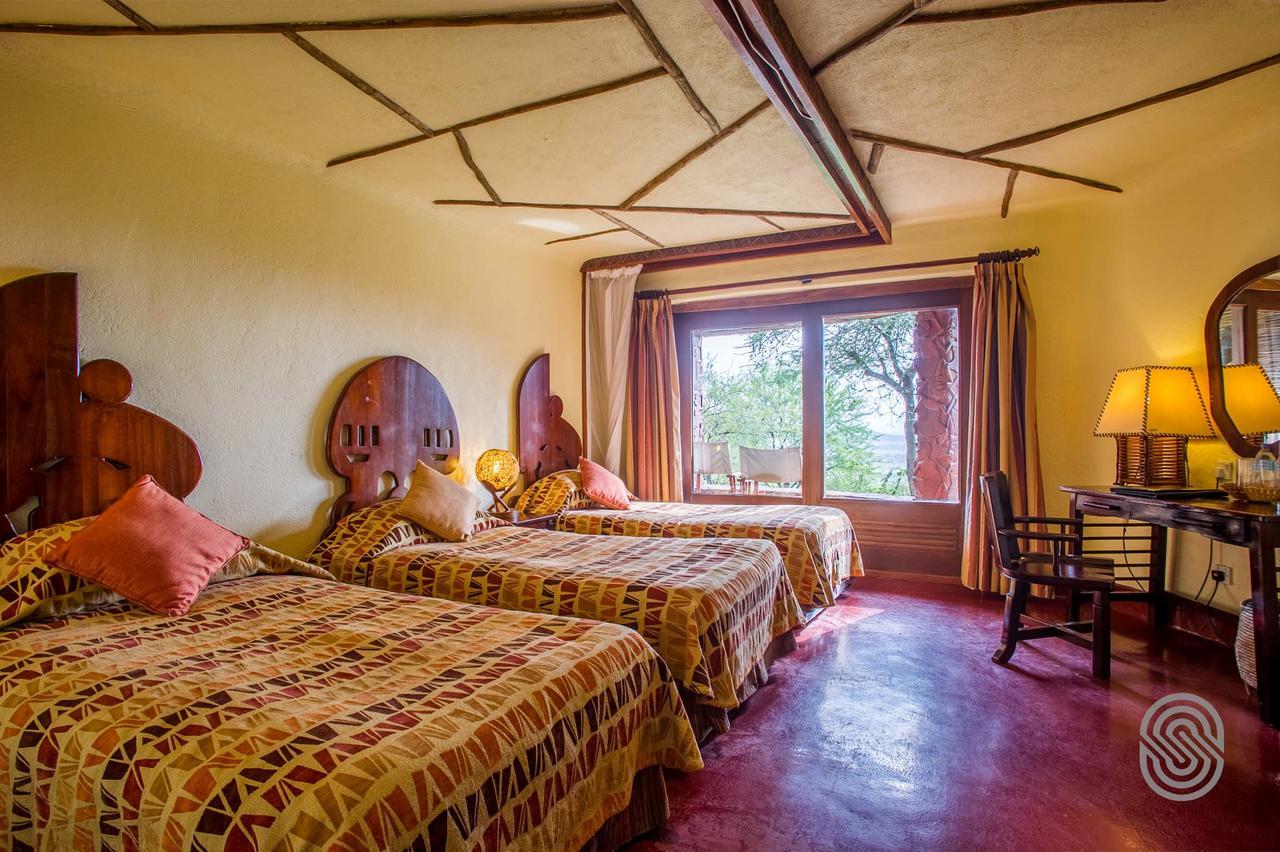 Serengeti Serena Safari Lodge Exterior photo